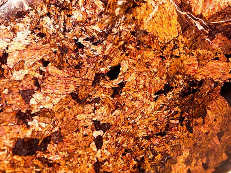 Cristal de broncita natural